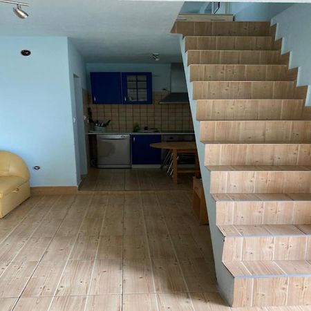Apartments Lina Karlobag Luaran gambar