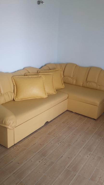 Apartments Lina Karlobag Bilik gambar