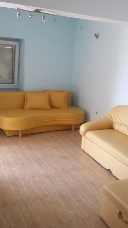 Apartments Lina Karlobag Luaran gambar