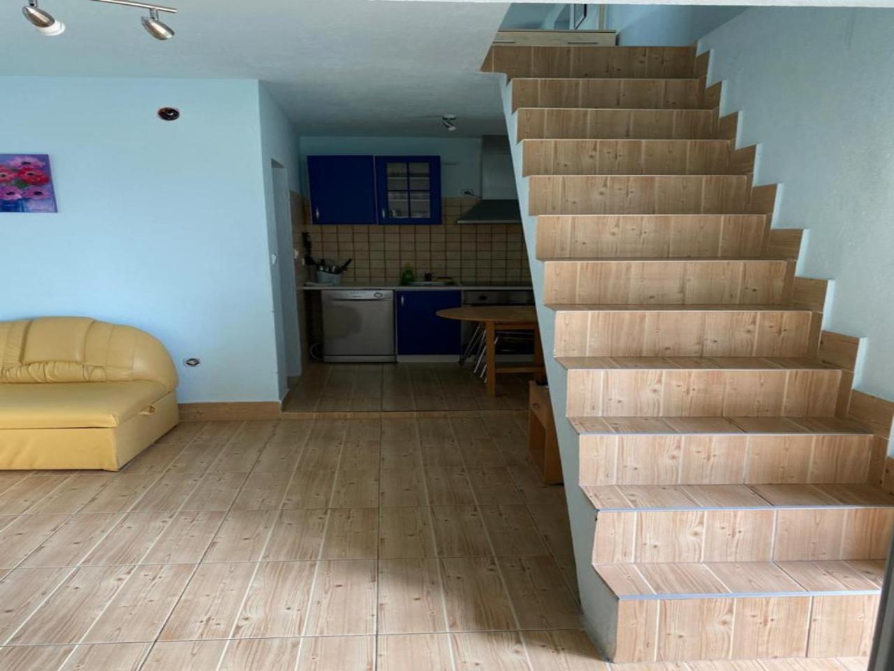 Apartments Lina Karlobag Luaran gambar